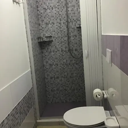 Levante Guest house